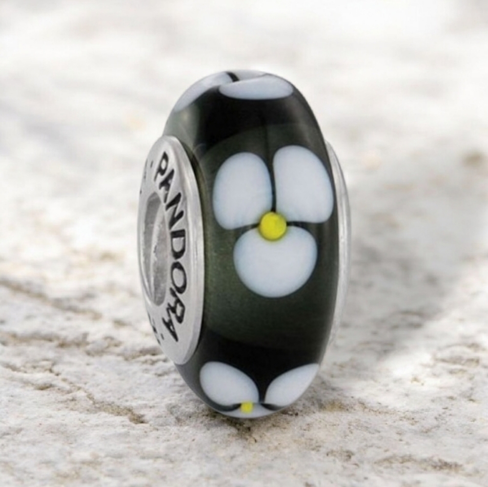 PANDORA Sterling Silver Black Flowers Murano Glass Bead Charm Retired 790604
